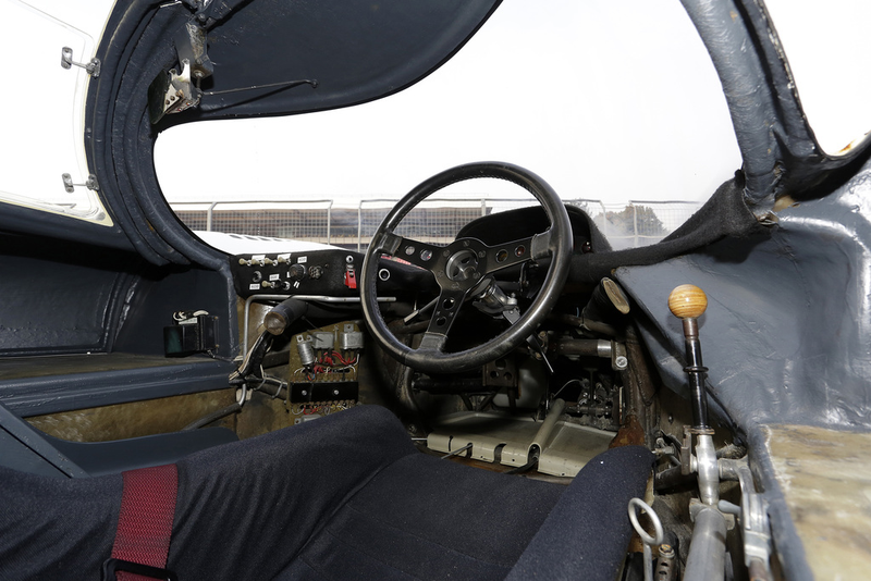 Illustration for article titled The Ten Most Beautiful Gearshifters Ever Made